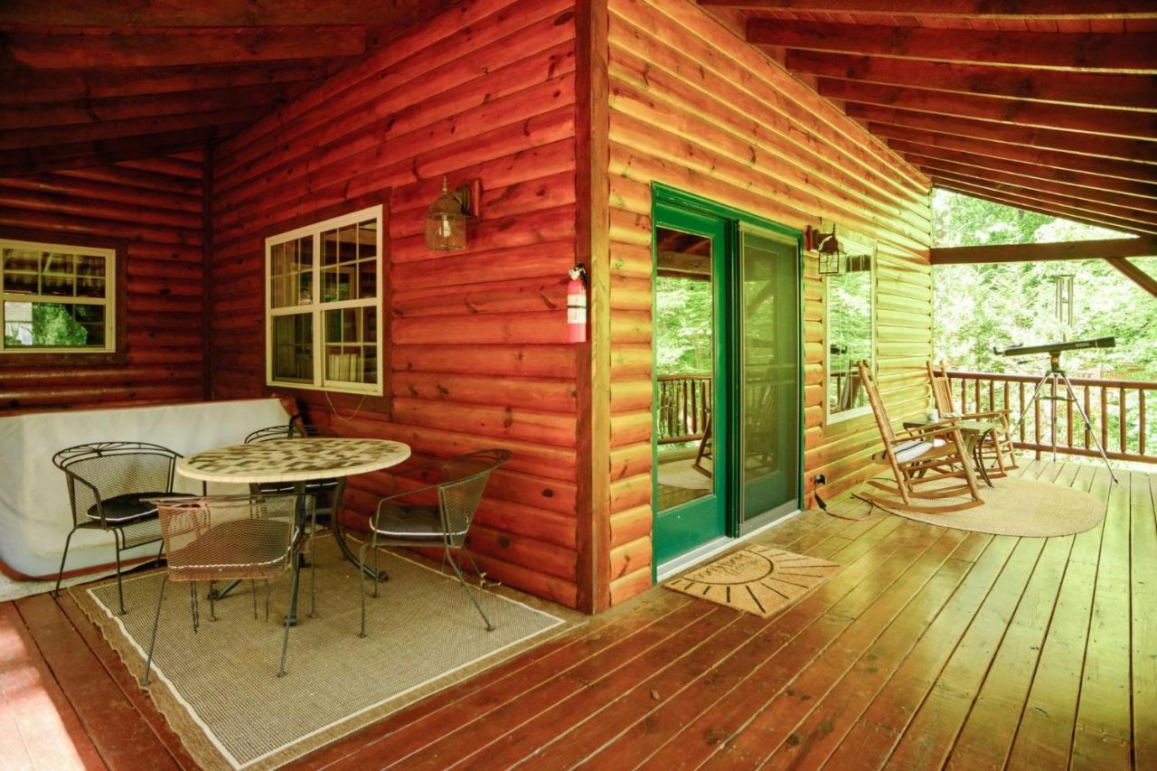 Tree Top Lodge - Gorgeous Lake Cabin With Hot Tub & Magnificent Views Of Forests And Mountains! Cabin Butler Exterior foto